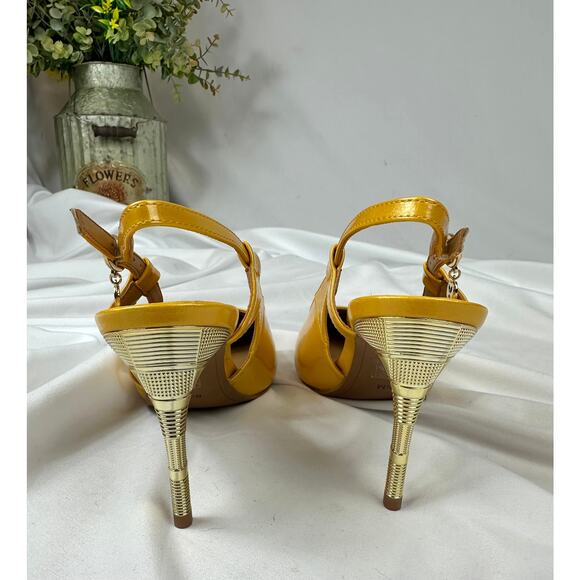 J. Reneé Sirmati Slingback Pointed Toe Pump Marigold Yellow Patent 8.5 - Picture 15 of 16